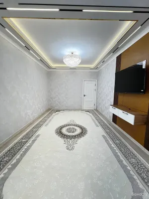 3-комн. квартира, 2 этаж, 82 м², сино
