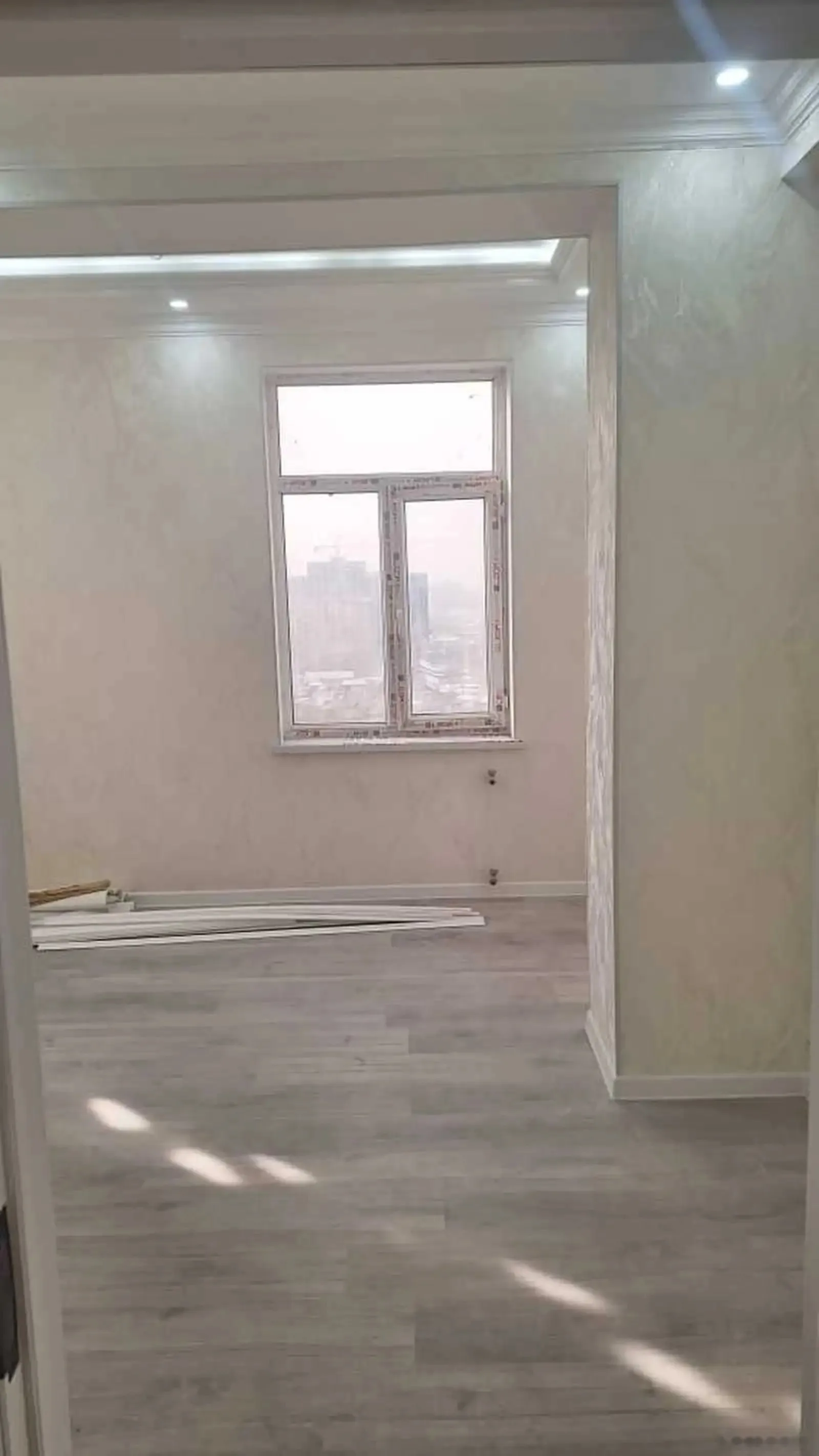 3-комн. квартира, 12 этаж, 81м², Молодёжный театр