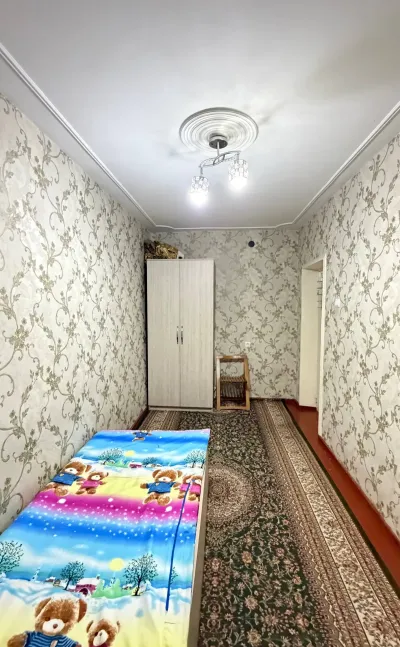 4-комн. квартира, 3 этаж, 80м², Сино 91мкр Дастрас