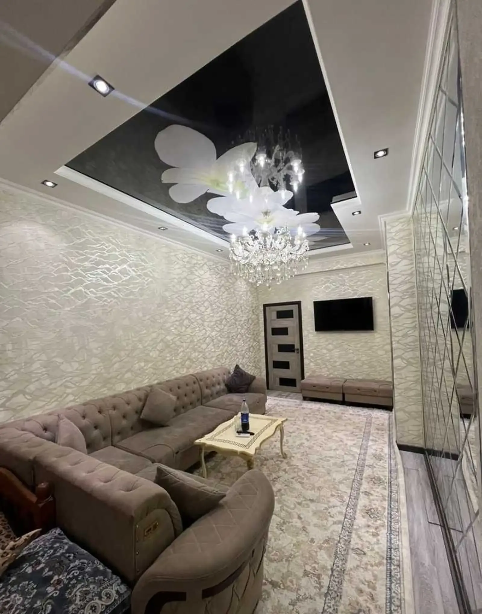 2-комн. квартира, 10 этаж, 67м², Ашан, Мойка Малика, Дом Бархат