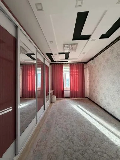 3-комн. квартира, 12 этаж, 110м², Сино