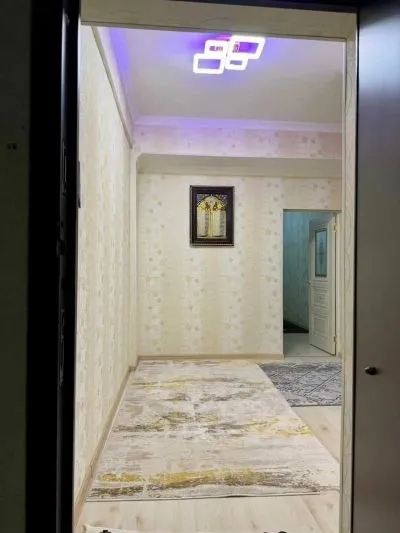 1-комн. квартира, 8 этаж, 65 м², 102мкр