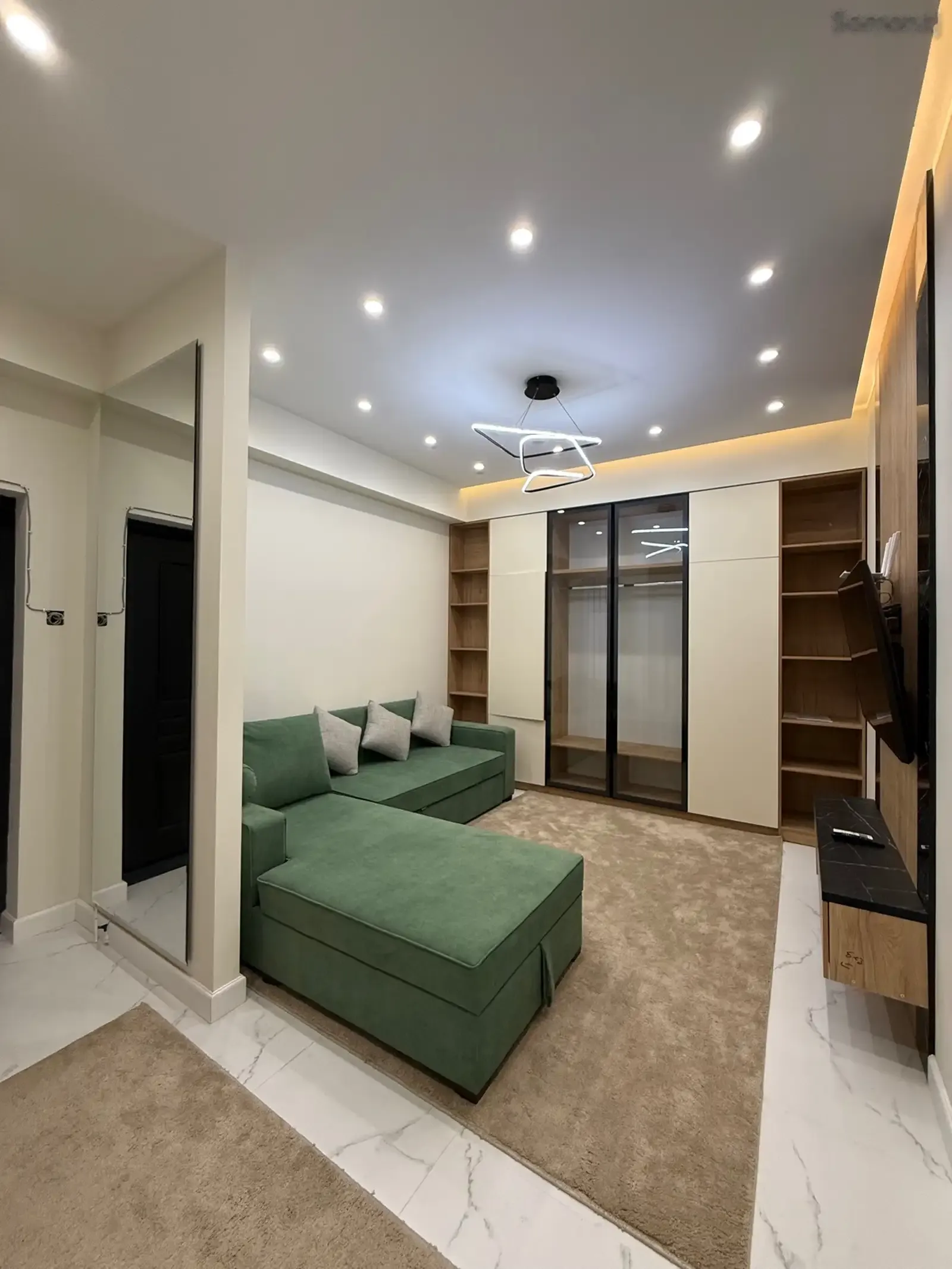 2-комн. квартира, 16 этаж, 59 м², Шохмансур