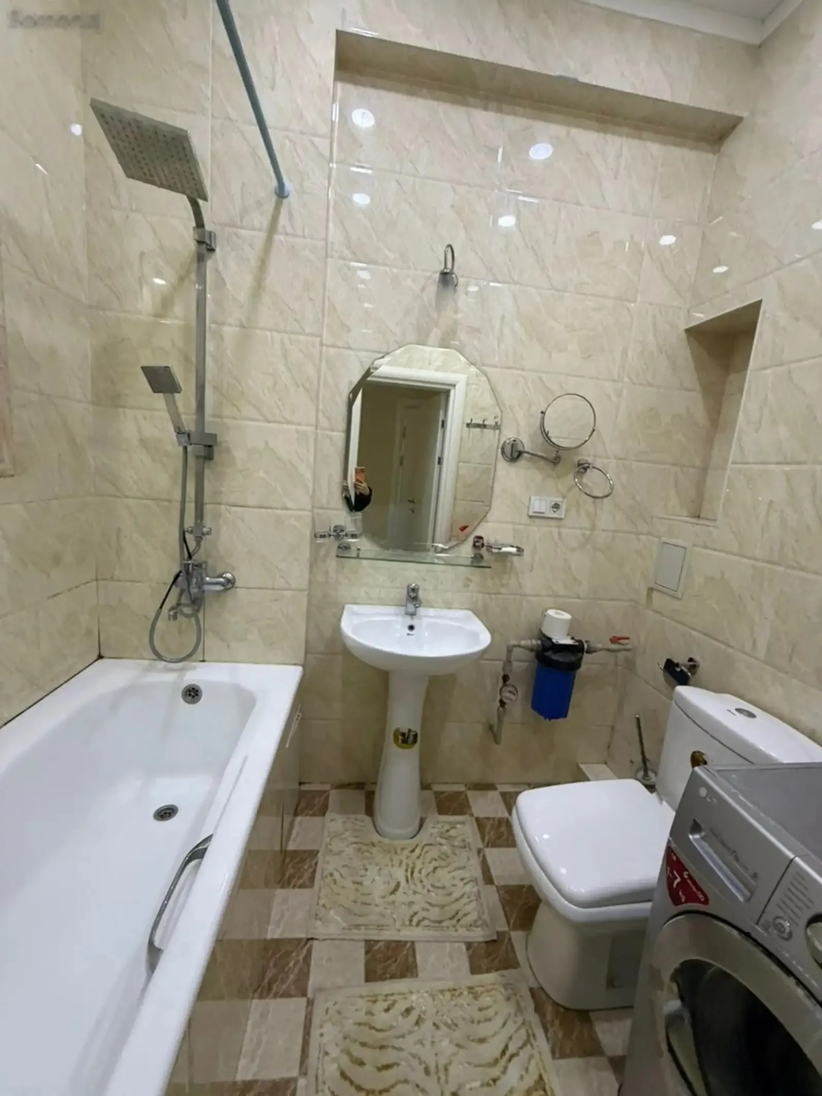 2-комн. квартира, 5 этаж, 110м², Дом печати, Таможенное