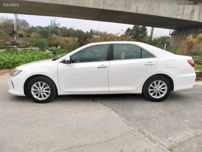 Toyota Camry, 2016