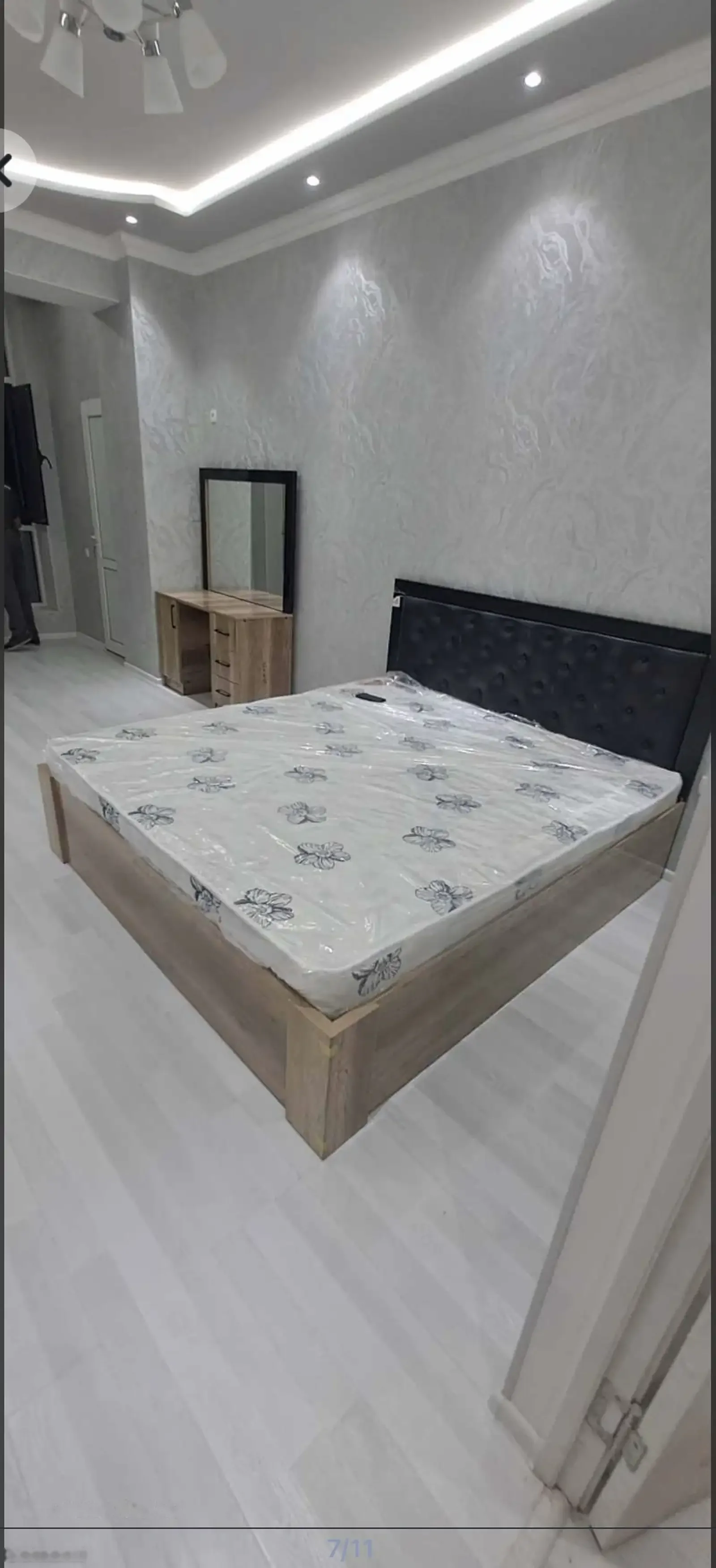 2-комн. квартира, 12 этаж, 76м², Голубой экран
