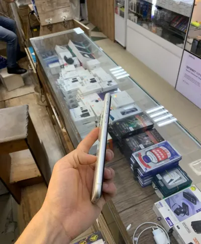 Apple Iphone 11 64 gb