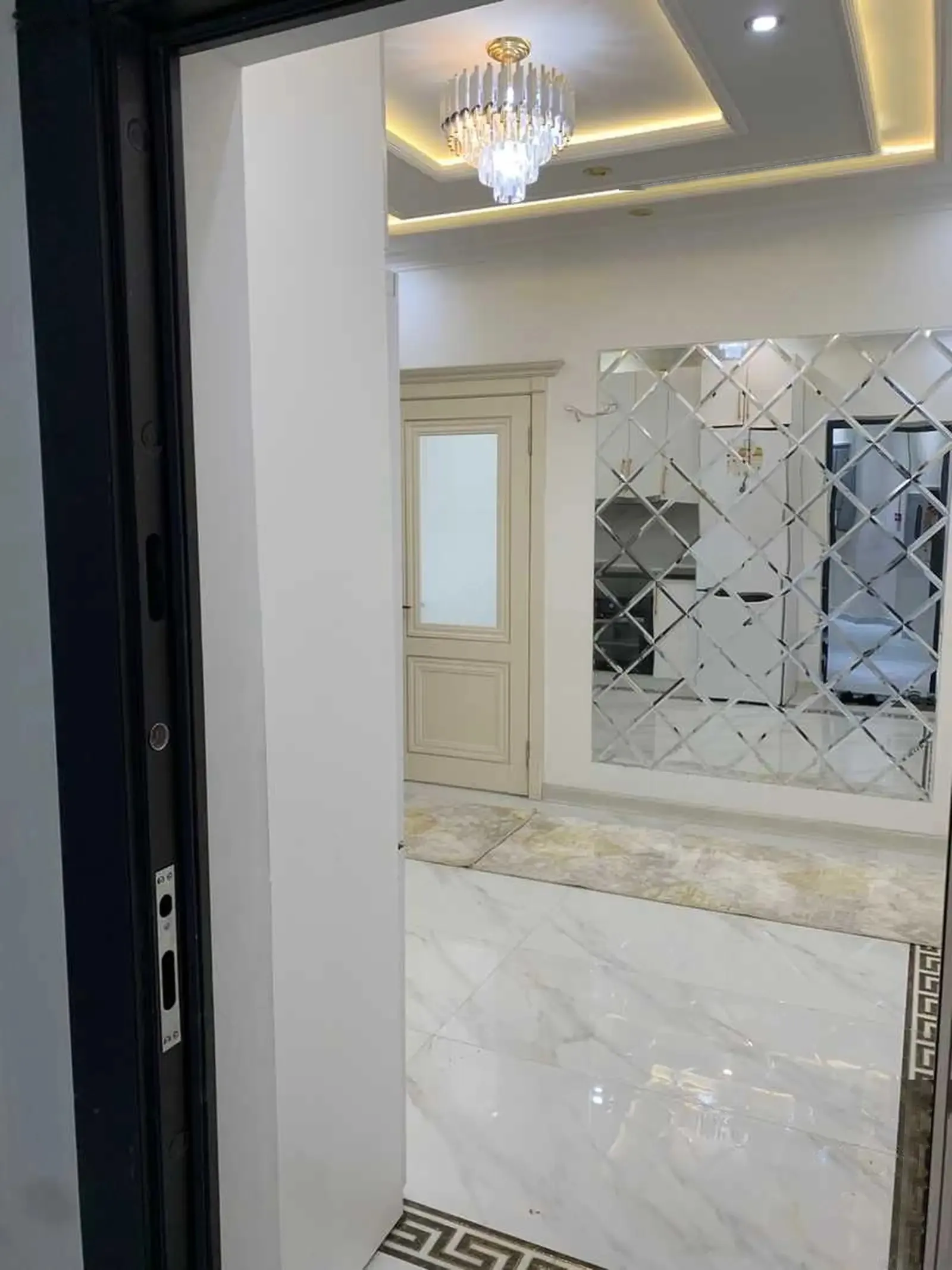 3-комн. квартира, 9 этаж, 80м², Шохмансур