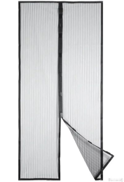 Шторка на магнитах