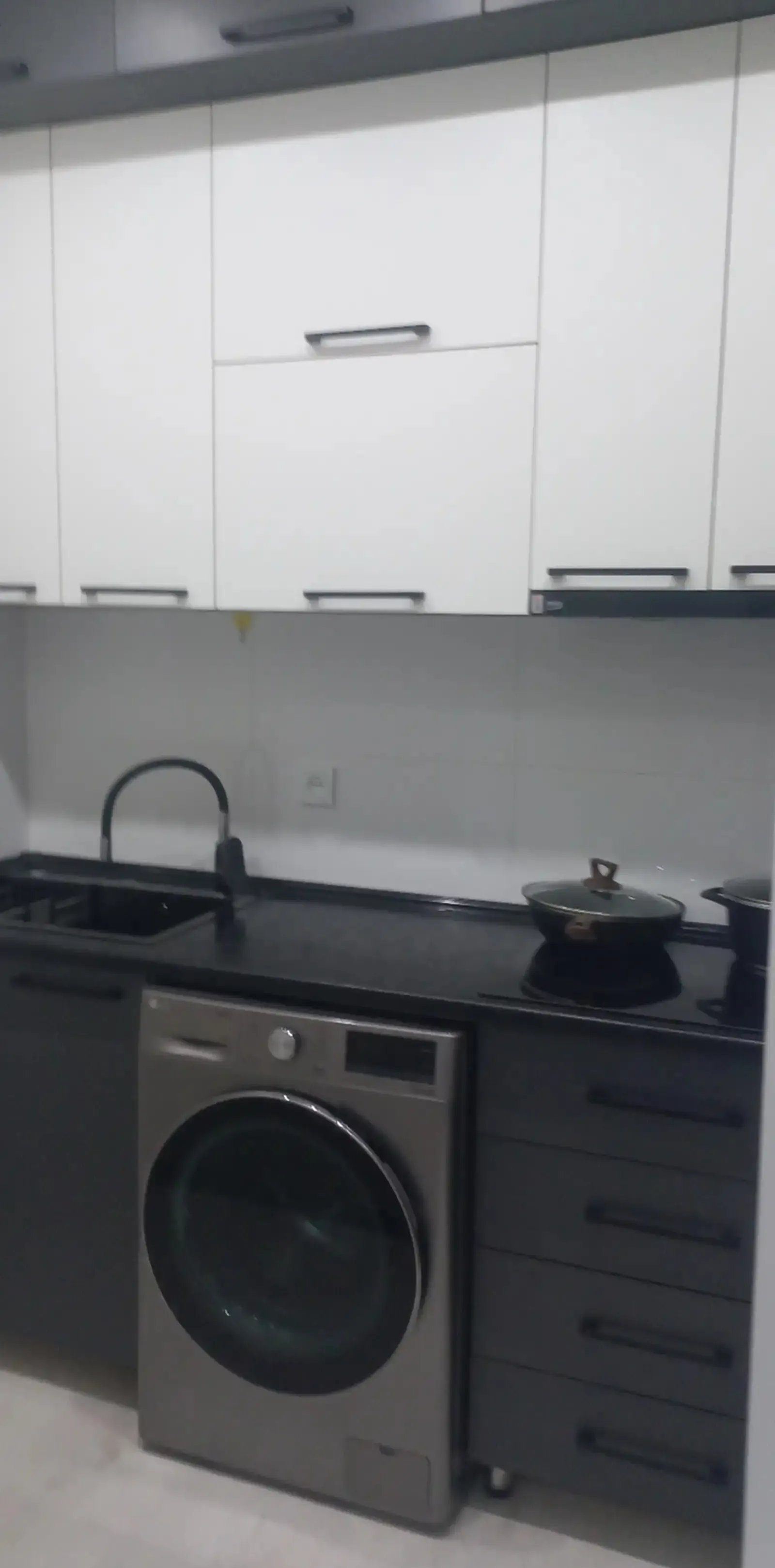 2-комн. квартира, 6 этаж, 70м², чорроҳаи скори