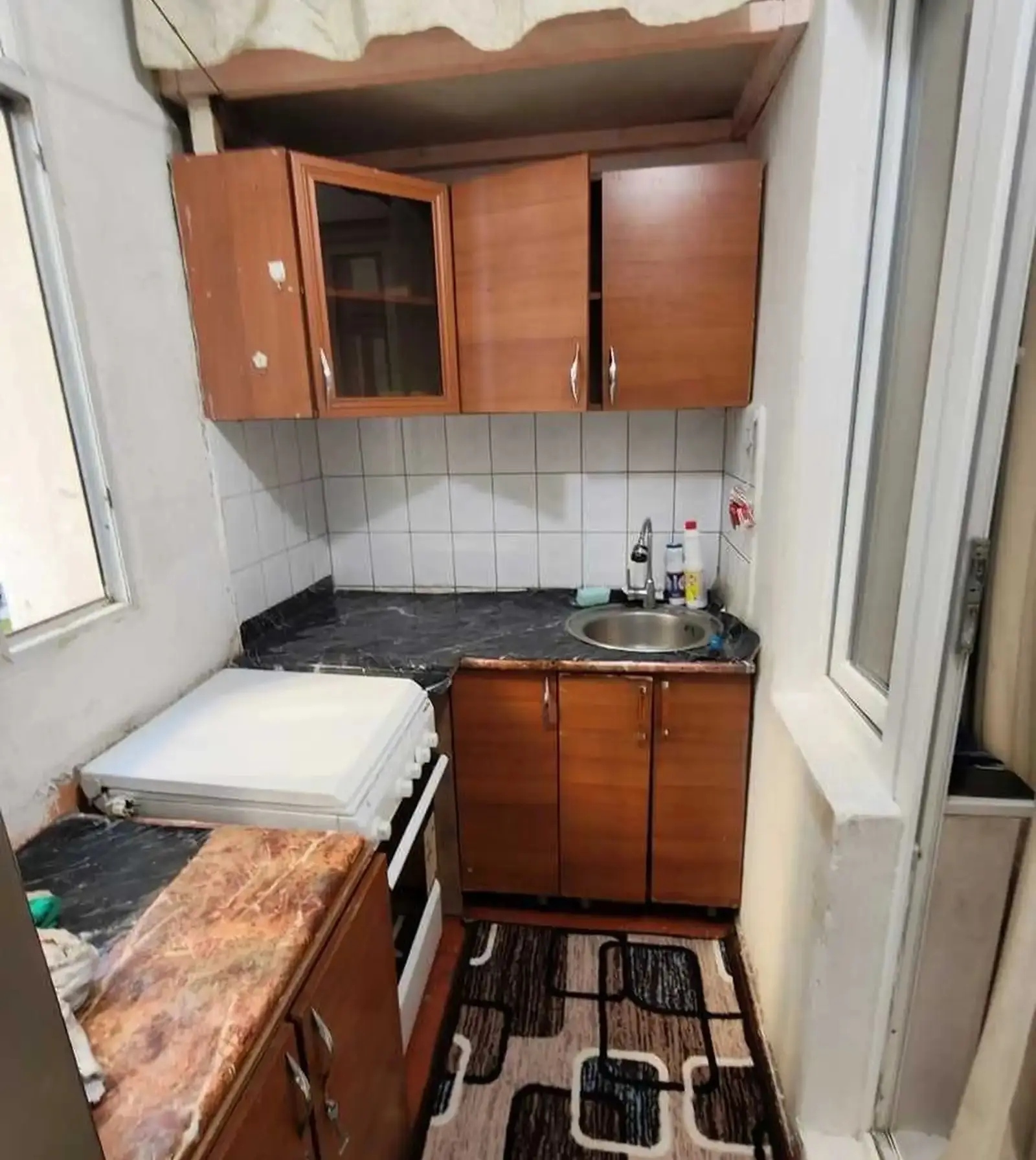 2-комн. квартира, 2 этаж, 60м², Фирдавси