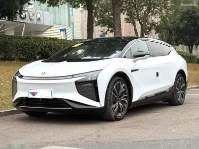 HiPhi X, 2023