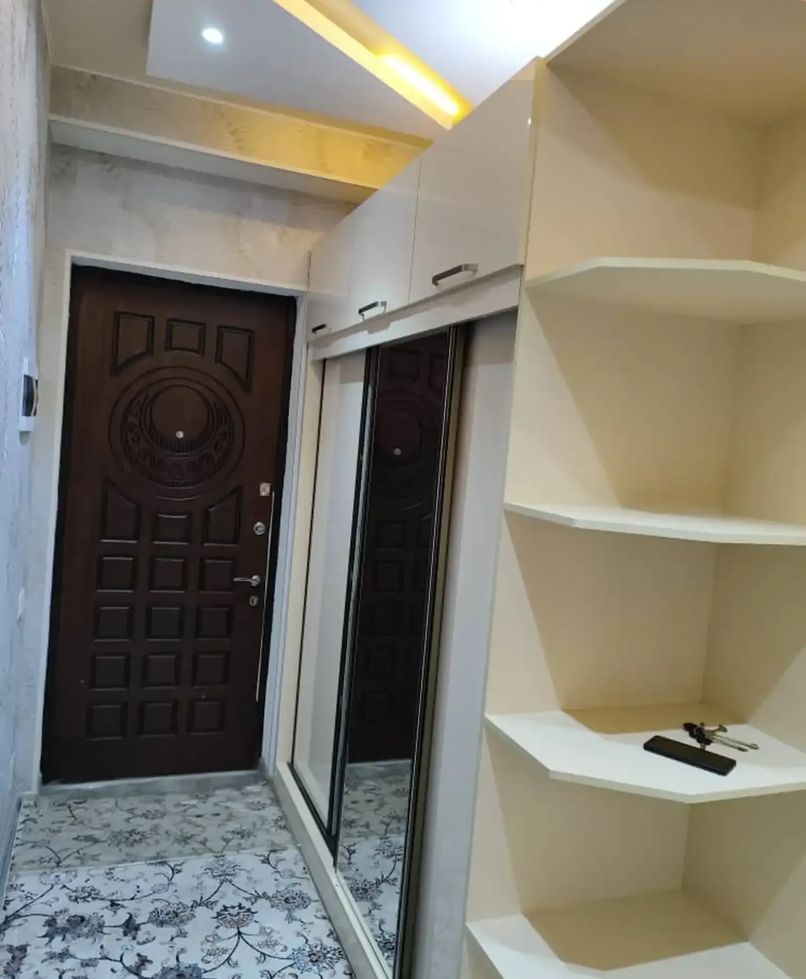 2-комн. квартира, 5 этаж, 65м², Мехргон, И. Сомони