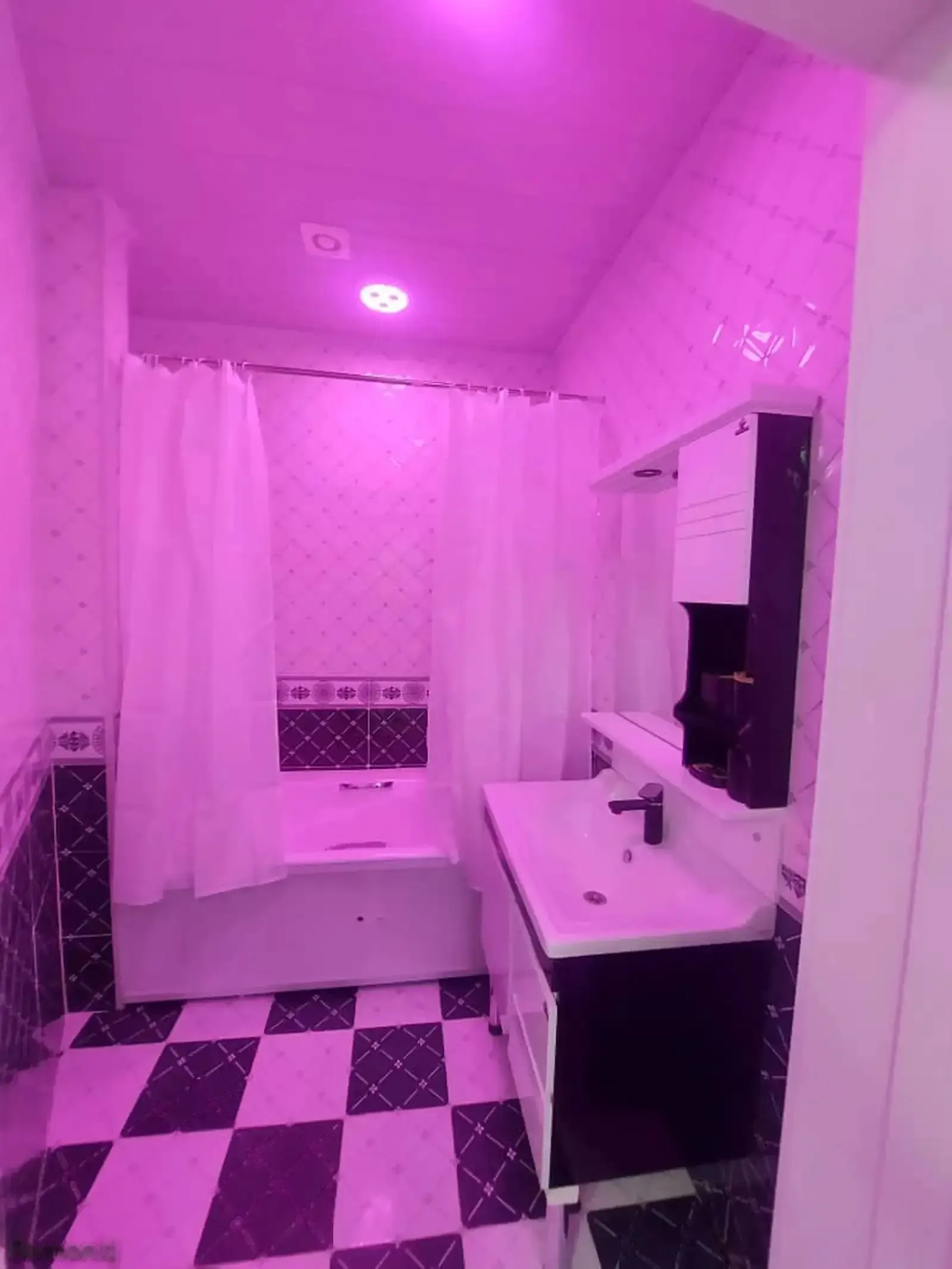2-комн. квартира, 8 этаж, 69м², Шохмансур