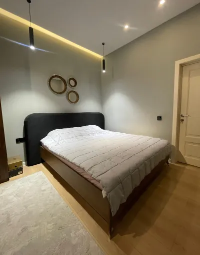 2-комн. квартира, 5 этаж, 60 м², С боку от Орионбанка