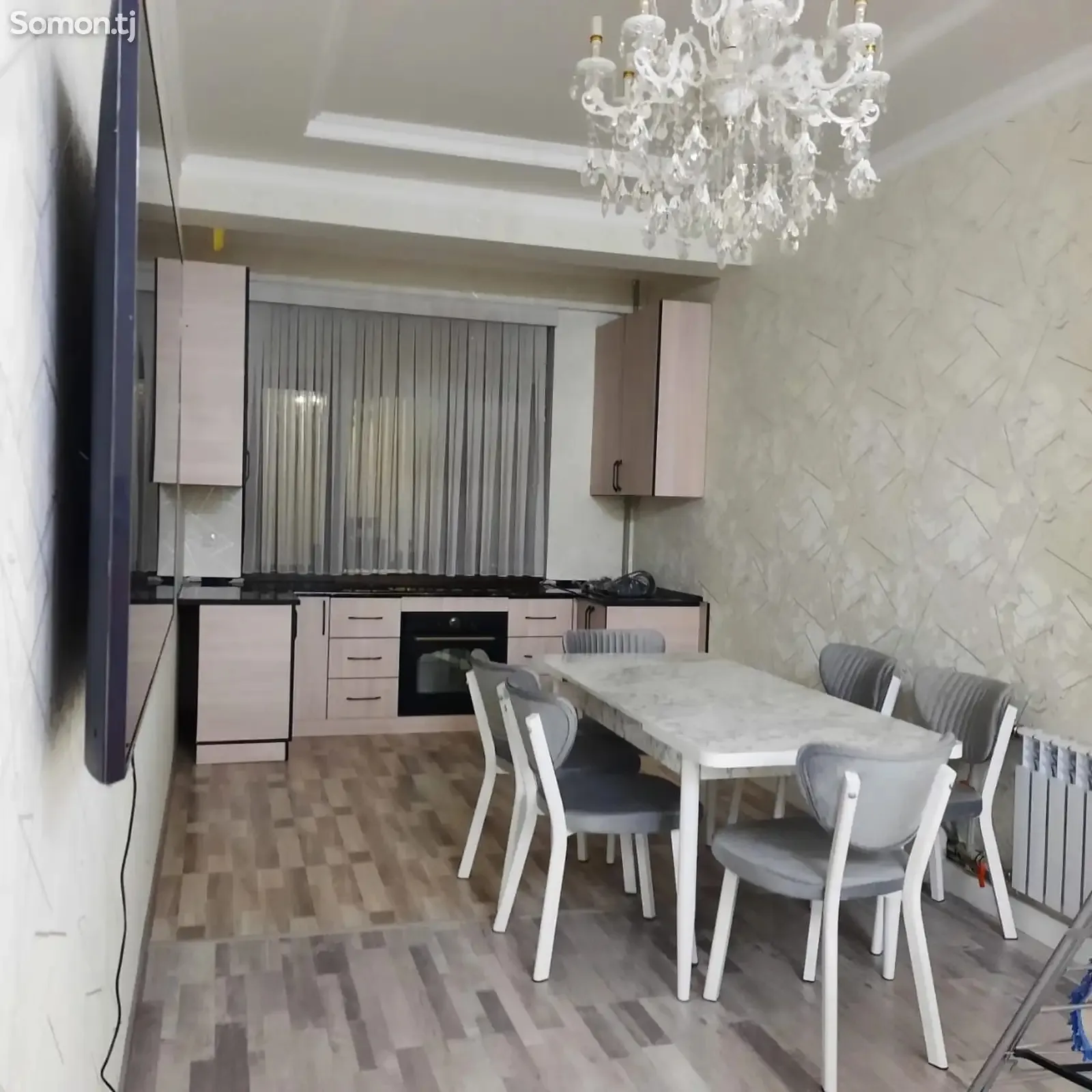 2-комн. квартира, 3 этаж, 60м², гранд отел