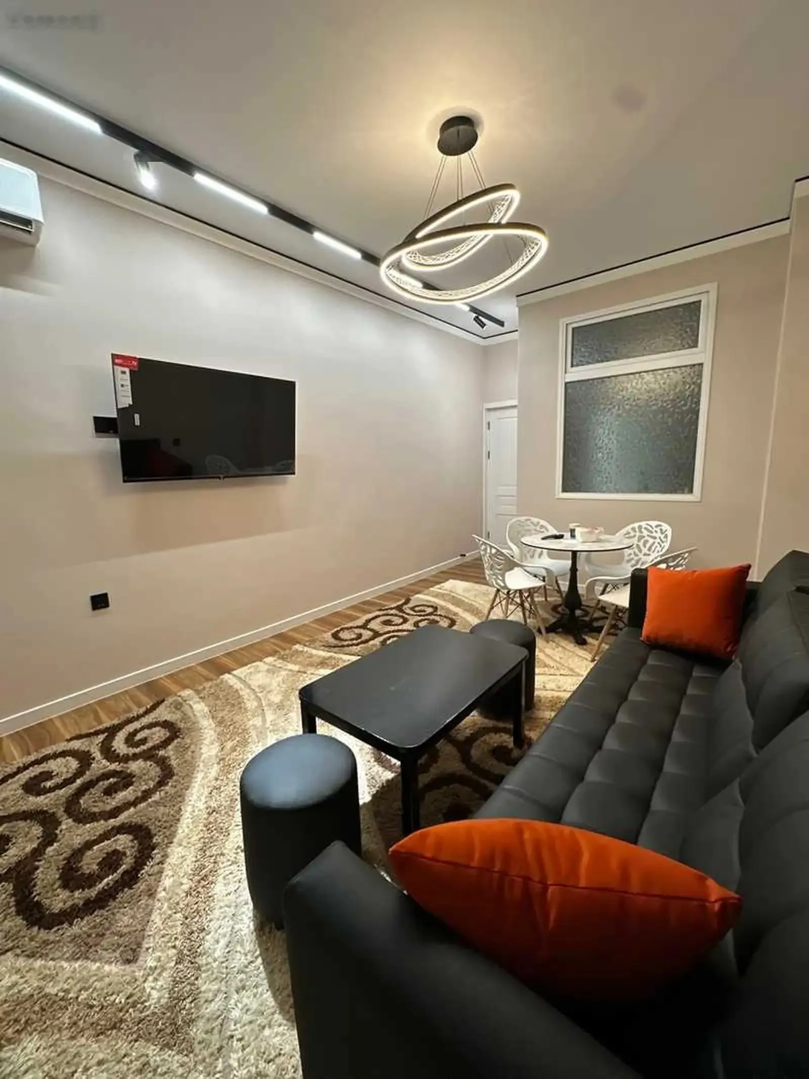 2-комн. квартира, 9 этаж, 60м², ОВИР