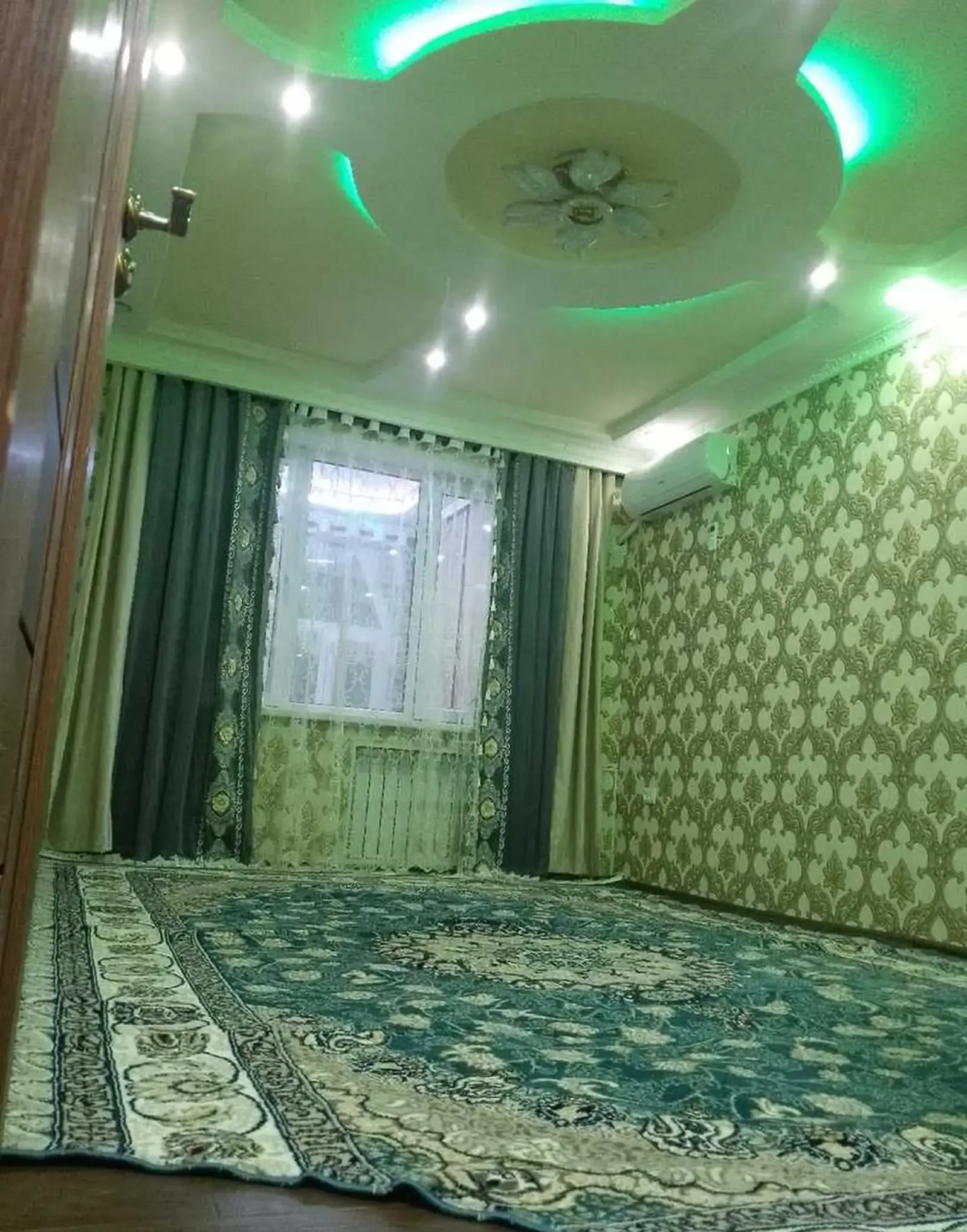 3-комн. квартира, 1 этаж, 75м², ш Душанбе н Шоҳмансур кучаи Ахмади Дониш ( айрапорт)