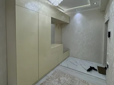 3-комн. квартира, 14 этаж, 106 м², эстакада 82мкр