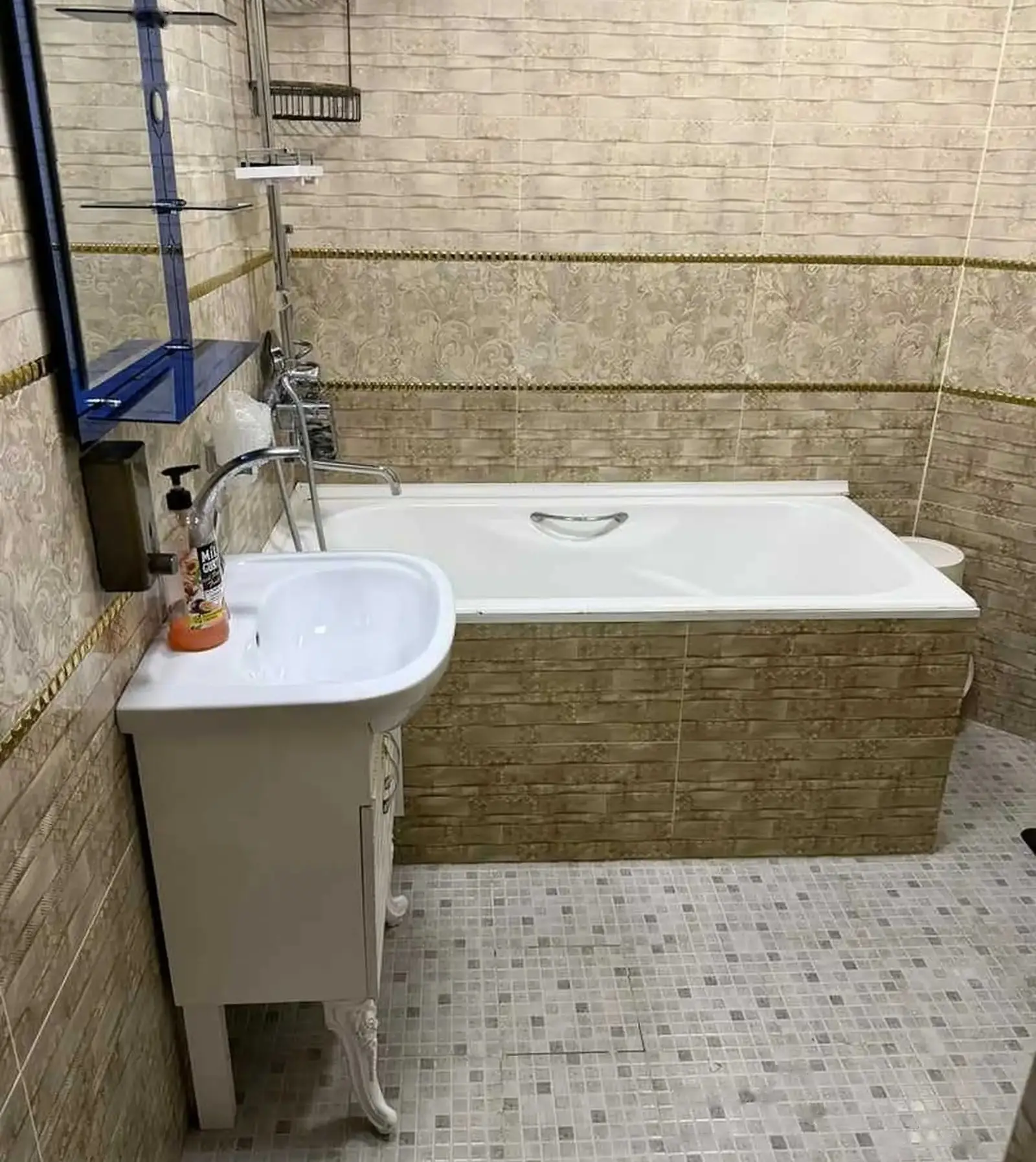 2-комн. квартира, 8 этаж, 65м², Поворот Аэропорт