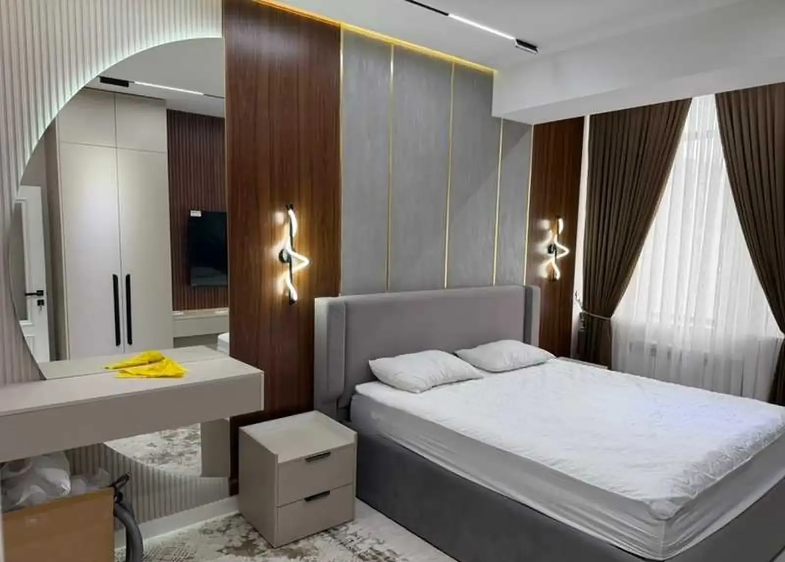 2-комн. квартира, 10 этаж, 76м², Ваданасос