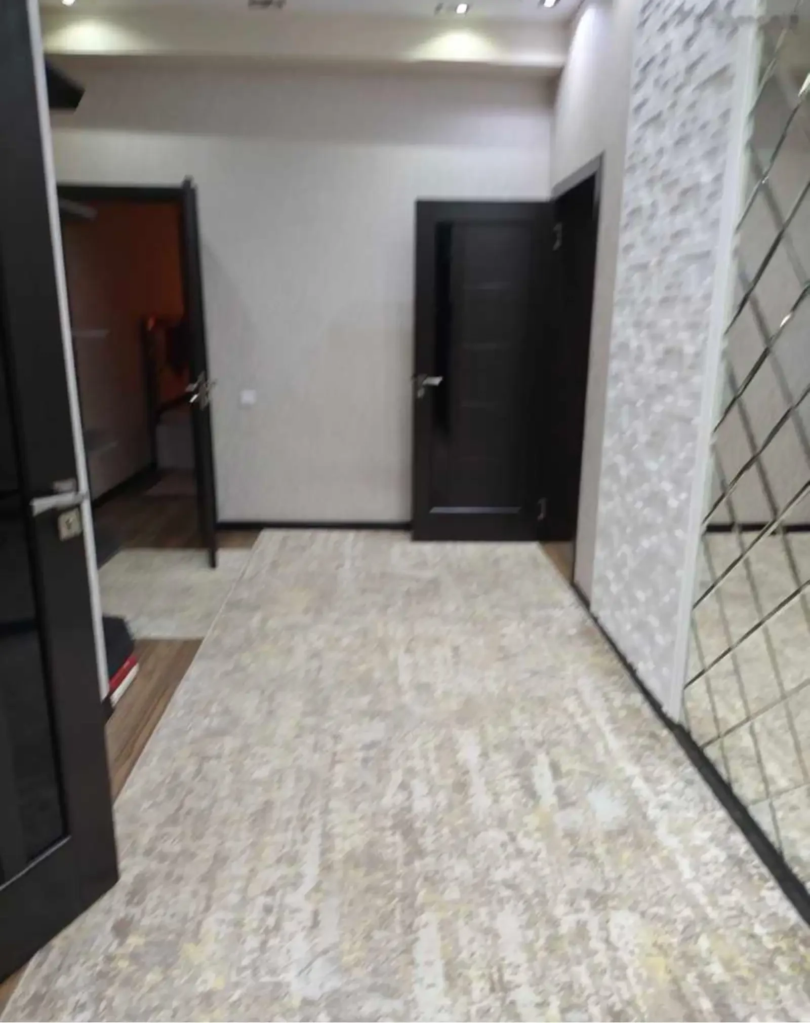 3-комн. квартира, 3 этаж, 100м², Профсоюз Пайкар