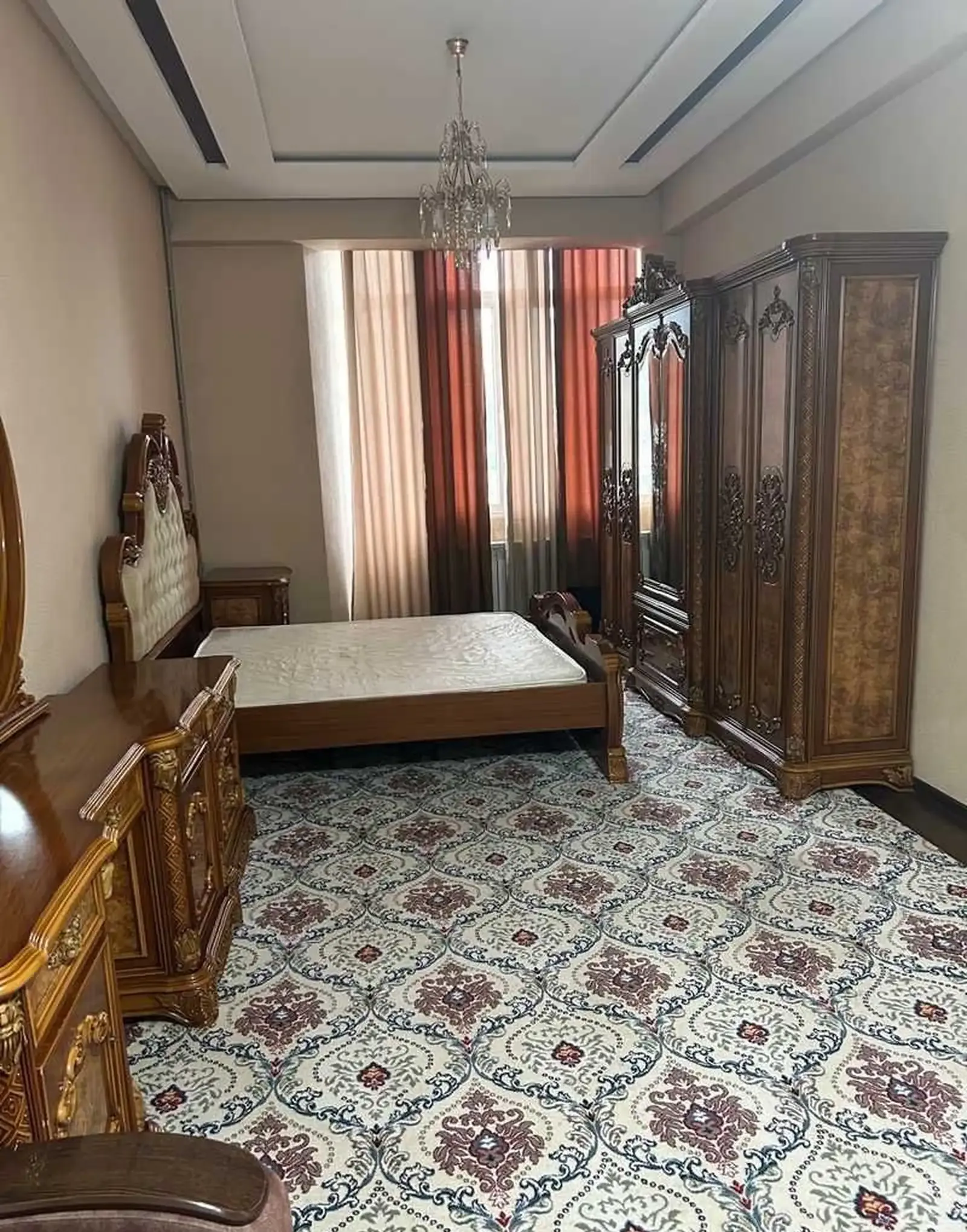 2-комн. квартира, 8 этаж, 80 м², Сино