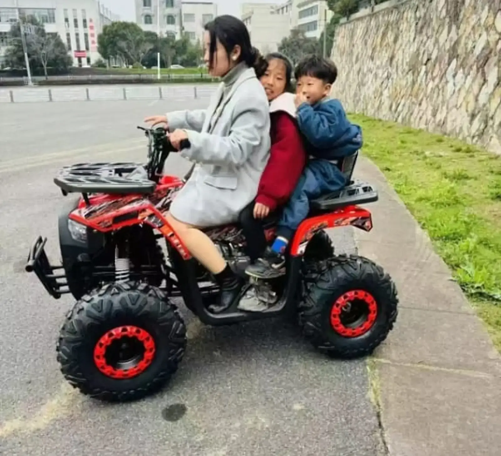 Квадроцикл atv zongshen tundra 4х4