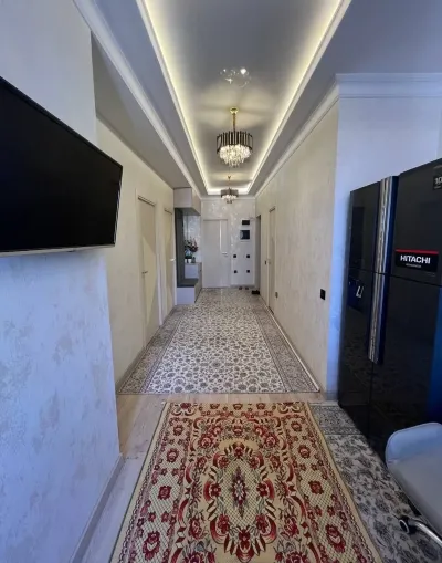 2-комн. квартира, 11 этаж, 77 м²,  65 мкр