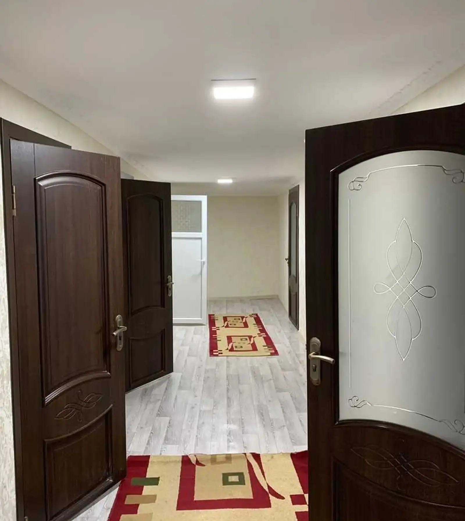 2-комн. квартира, 1 этаж, 110м², Ҳаёти Нав, ошхонаи Бохтариён