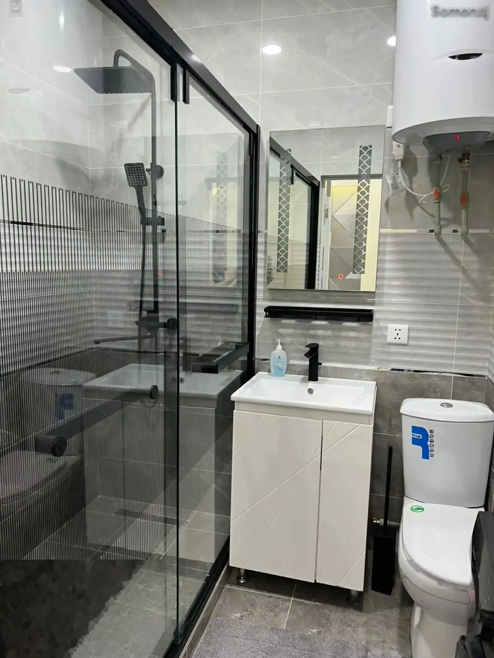 1-комн. квартира, 4 этаж, 60 м², Шохмансур