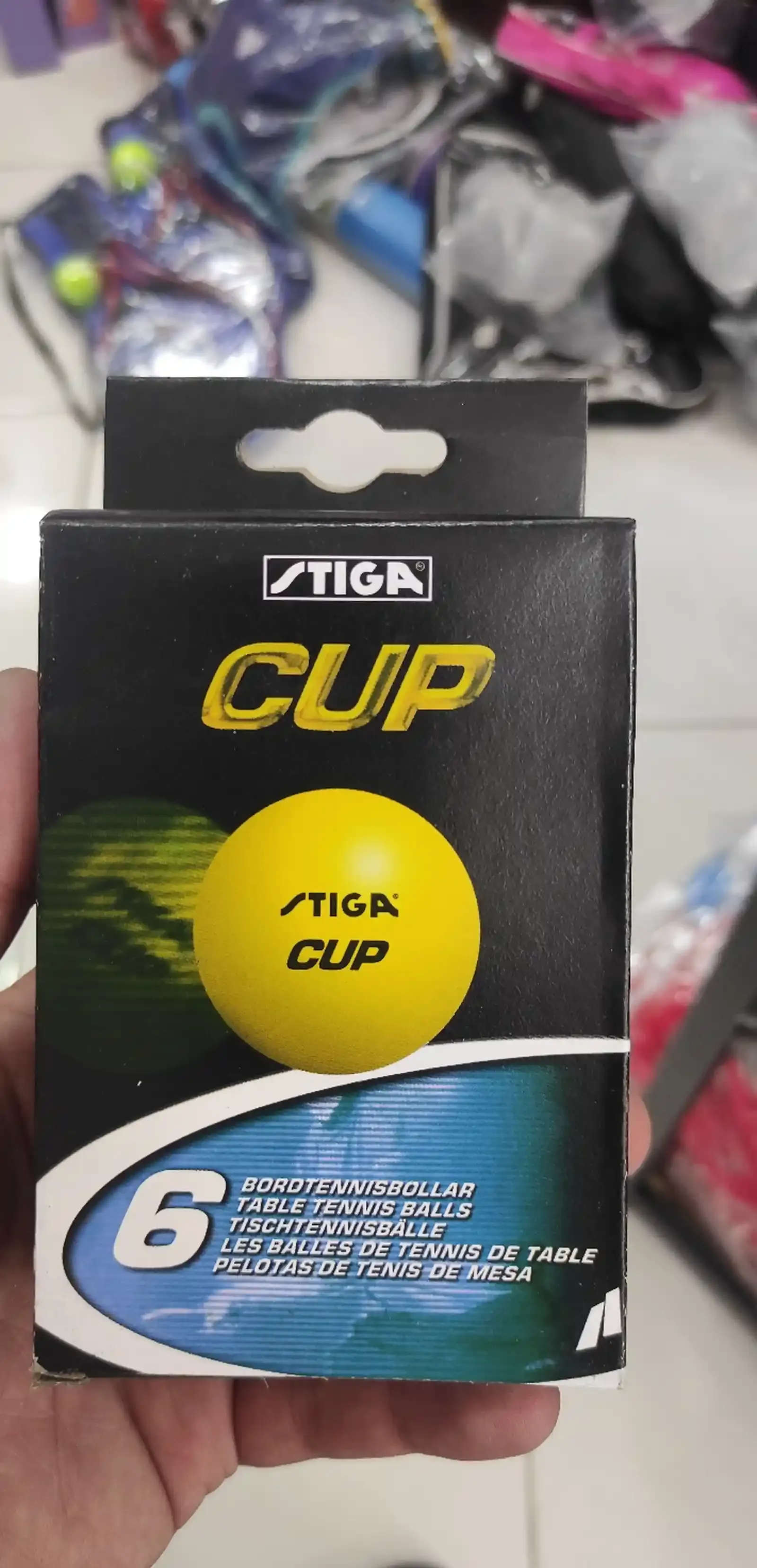 Теннисный шарик