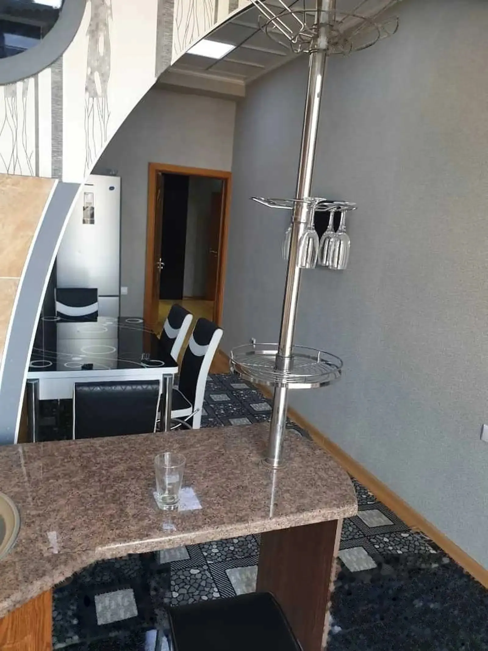 2-комн. квартира, 9 этаж, 85м², 91 мкр, Пушти Гулдаста, доми Зафар