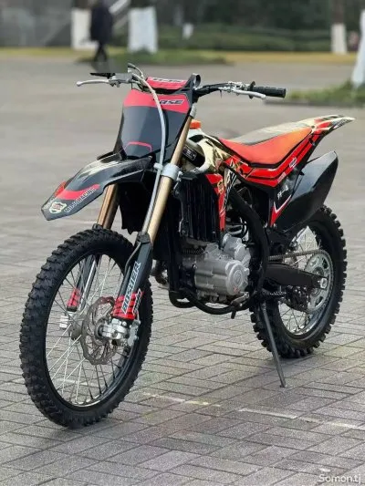 Мотоцикл Enduro BSE