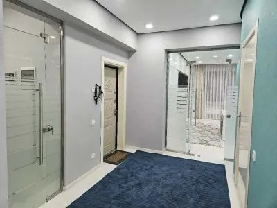 2-комн. квартира, 4 этаж, 130м², И. Сомони