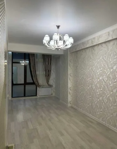 2-комн. квартира, 5 этаж, 65м², сино