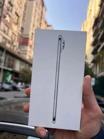Apple iPhone Air, 256 gb, Light Gold