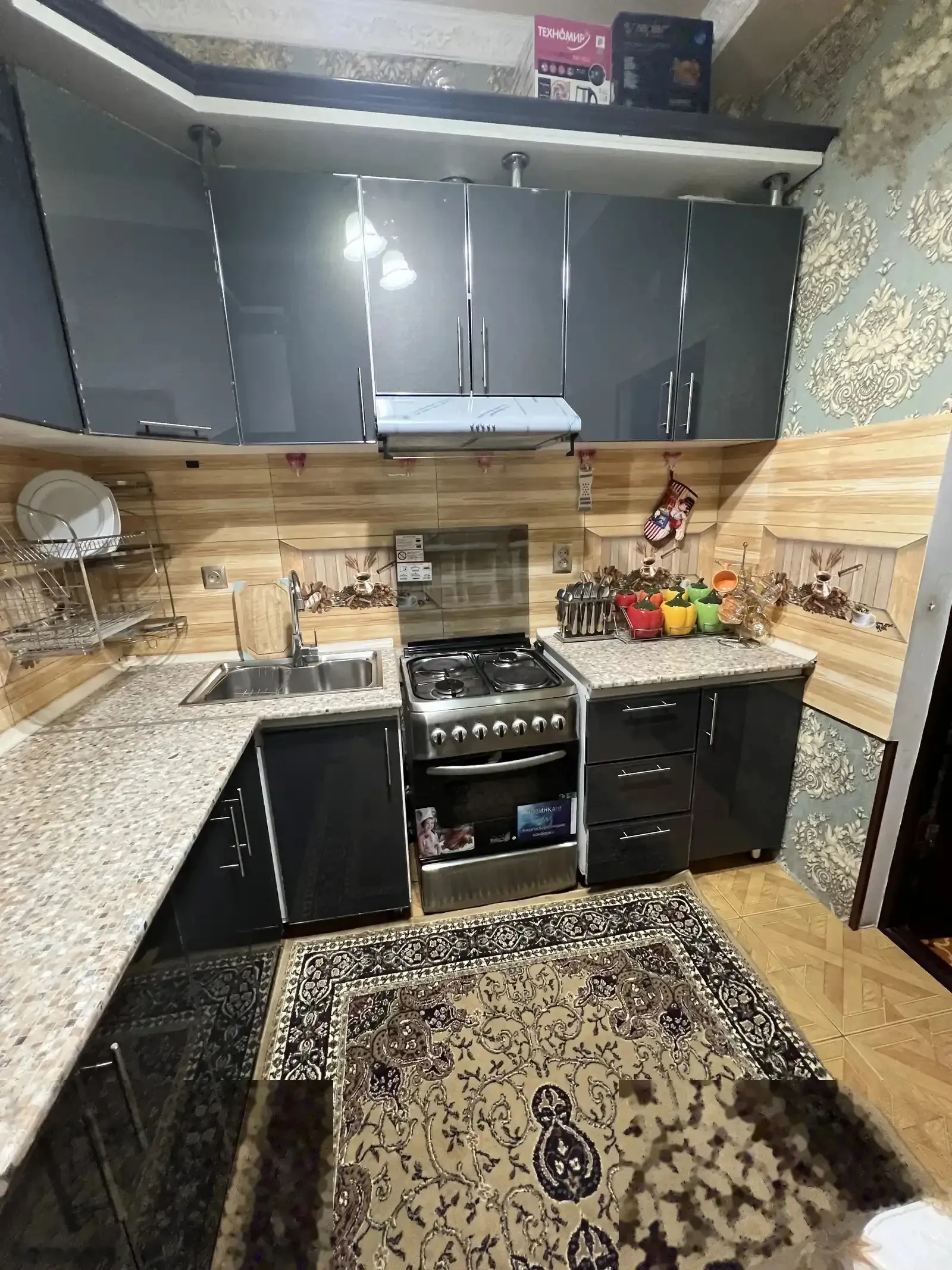 2-комн. квартира, 10 этаж, 64м², Шохмансур