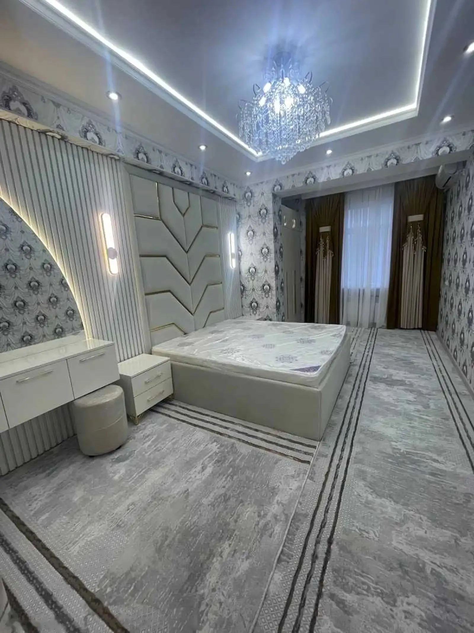 2-комн. квартира, 11 этаж, 68м², Евари Молодёжный