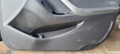 Обшивка двери на Hyundai