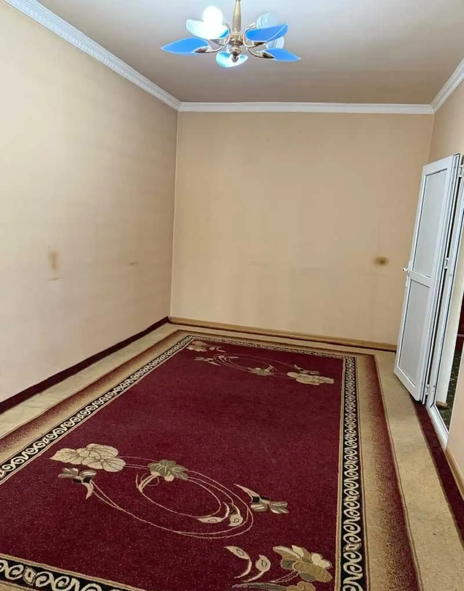 4-комн. квартира, 3 этаж, 65м², 46 мкр, доми Форель