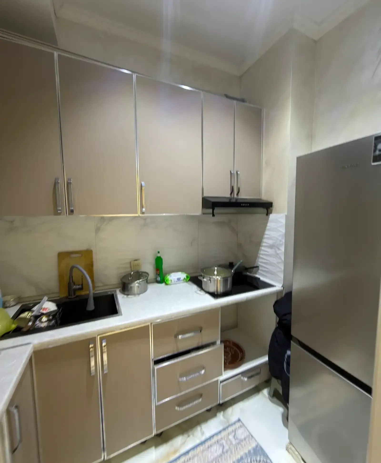 2-комн. квартира, 9 этаж, 60м², Зеленый/Овир