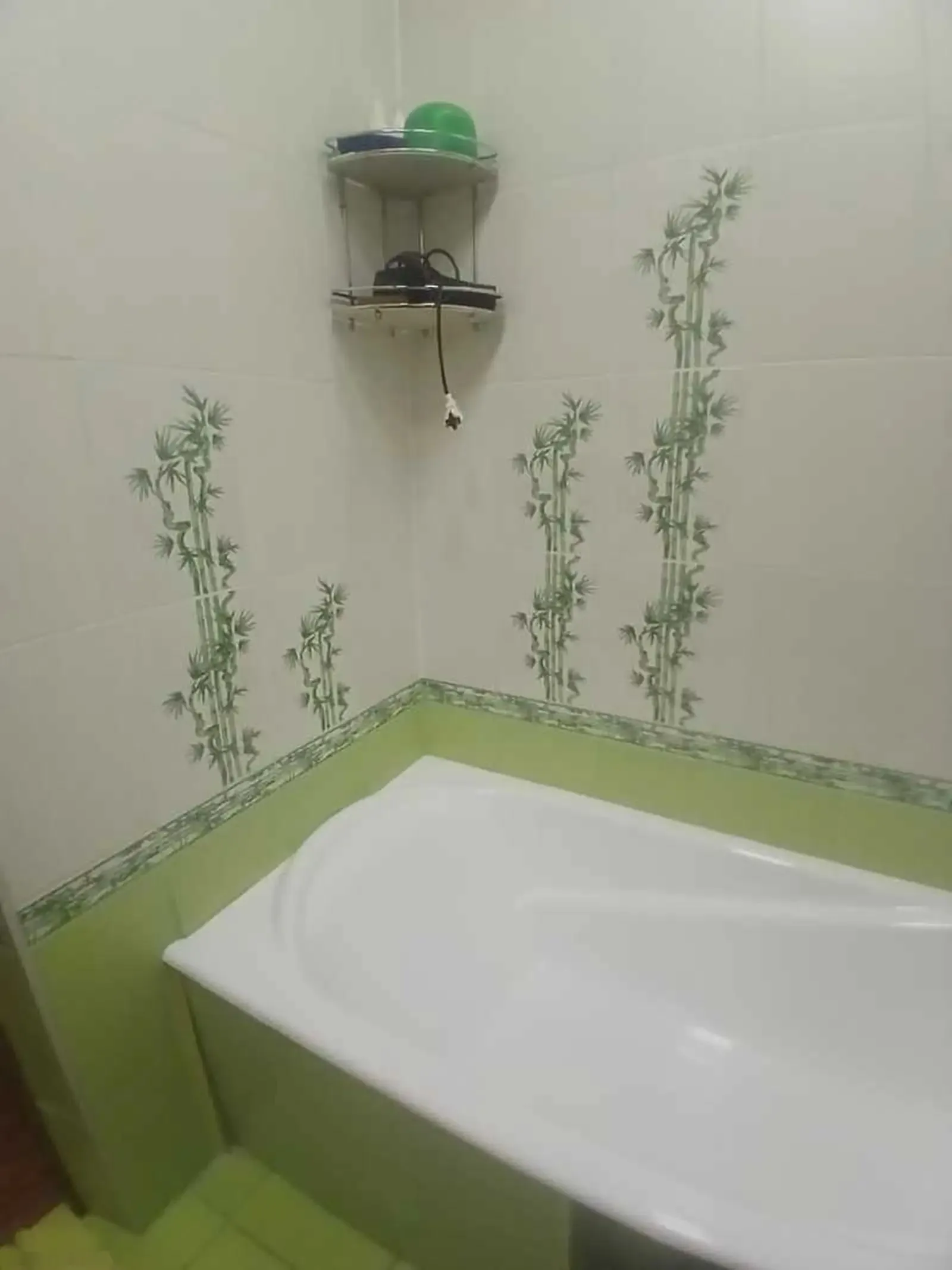 3-комн. квартира, 4 этаж, 130м², И.Сомони (Алфемо )