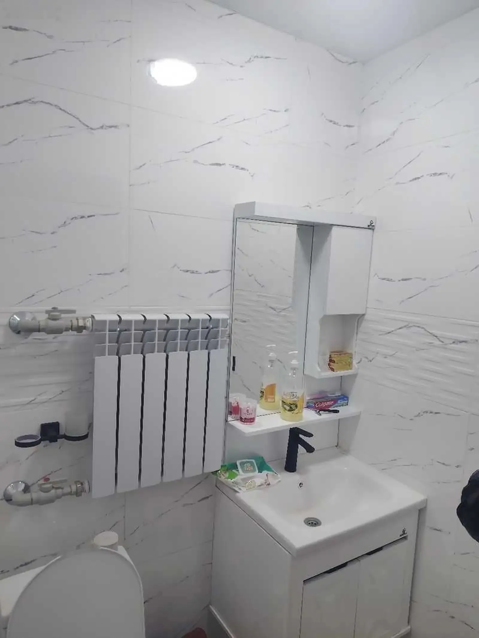 2-комн. квартира, 2 этаж, 60м², 102мкр кафеи Суман