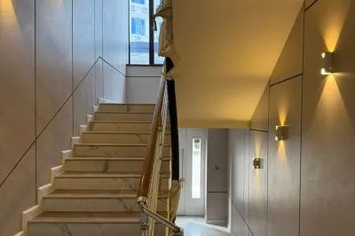 6-комн. квартира, 10 этаж, 309 м², Сафо (белые дома), Пединститут