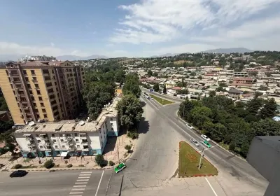 2-комн. квартира, 11 этаж, 73 м², бади 4 дома светафори 3 база