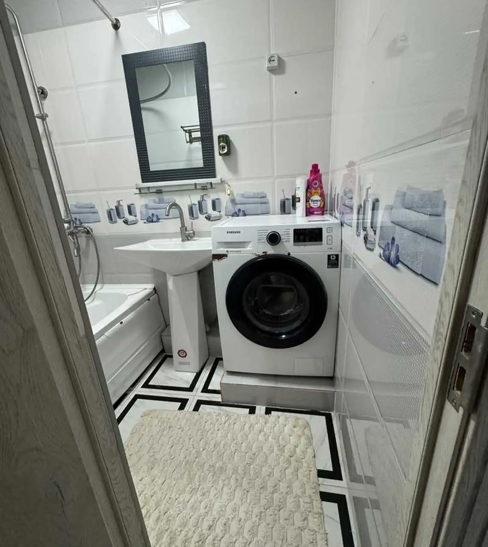 2-комн. квартира, 4 этаж, 65м², Профсоюз