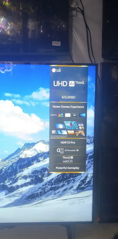 Телевизор LG 65 UR80