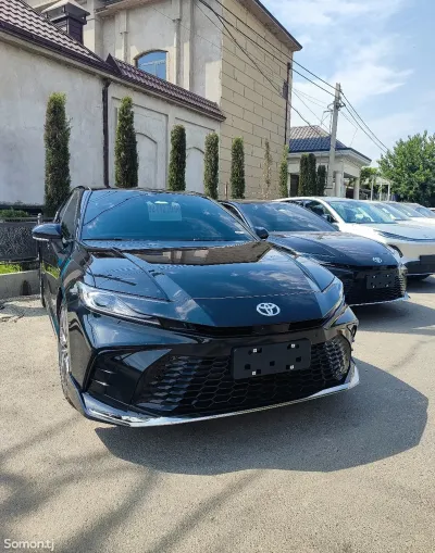 Toyota Camry, 2026