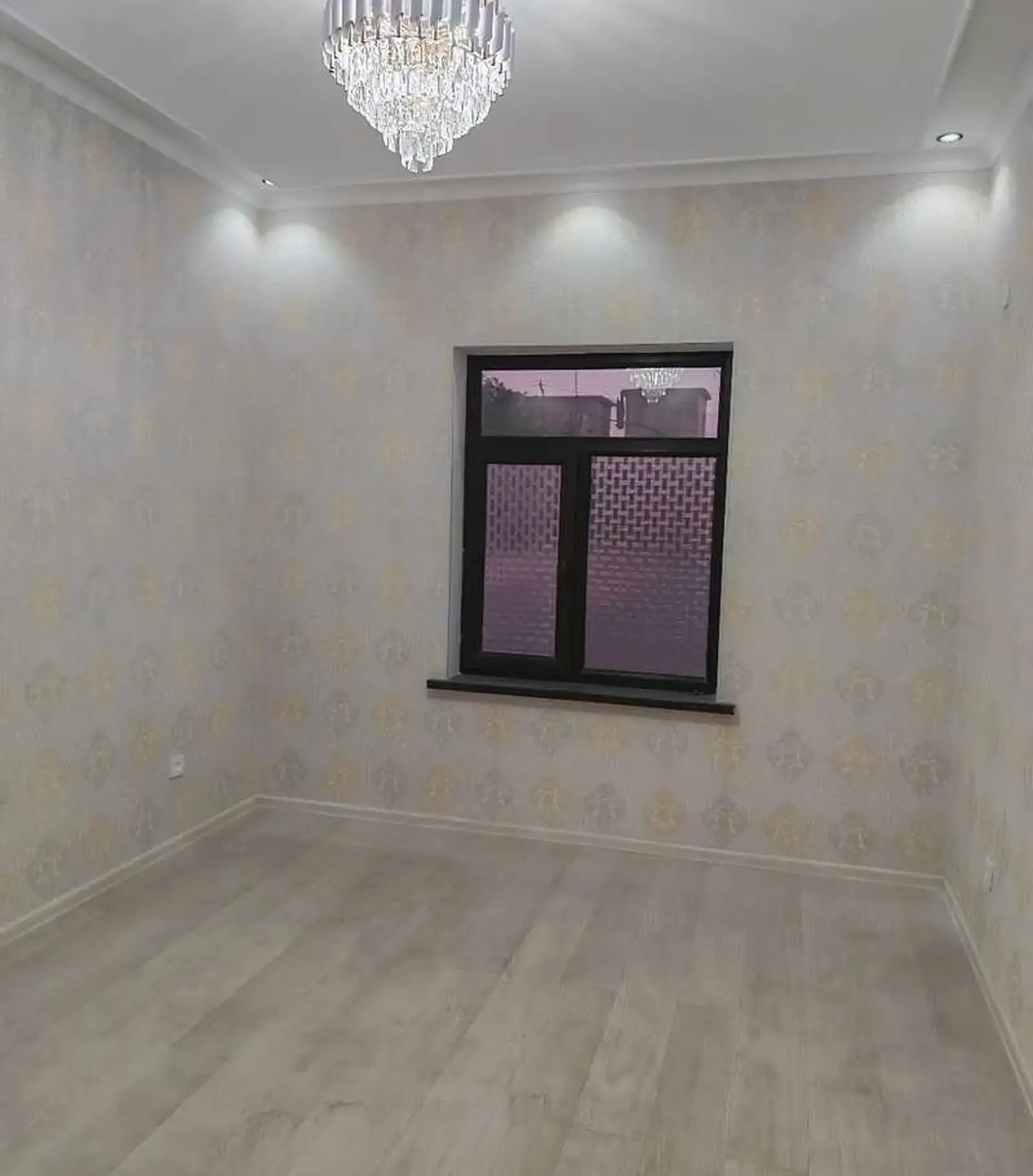 2-этажный, 7 комнатный дом, 200 м², Фирдавси